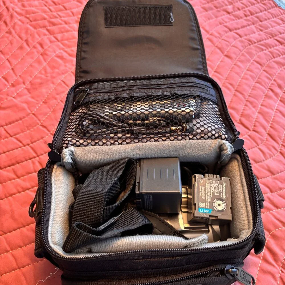 Lowe Pro camera bag + strap